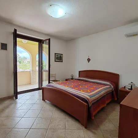 Residenza Carrabuffas - La Ginestra *