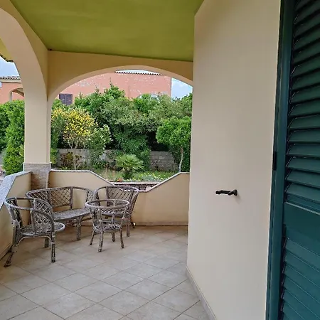 Сasa de vacaciones Residenza Carrabuffas - La Ginestra