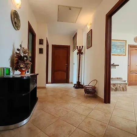 Residenza Carrabuffas - La Ginestra *