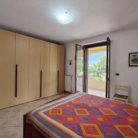 Residenza Carrabuffas - La Ginestra *